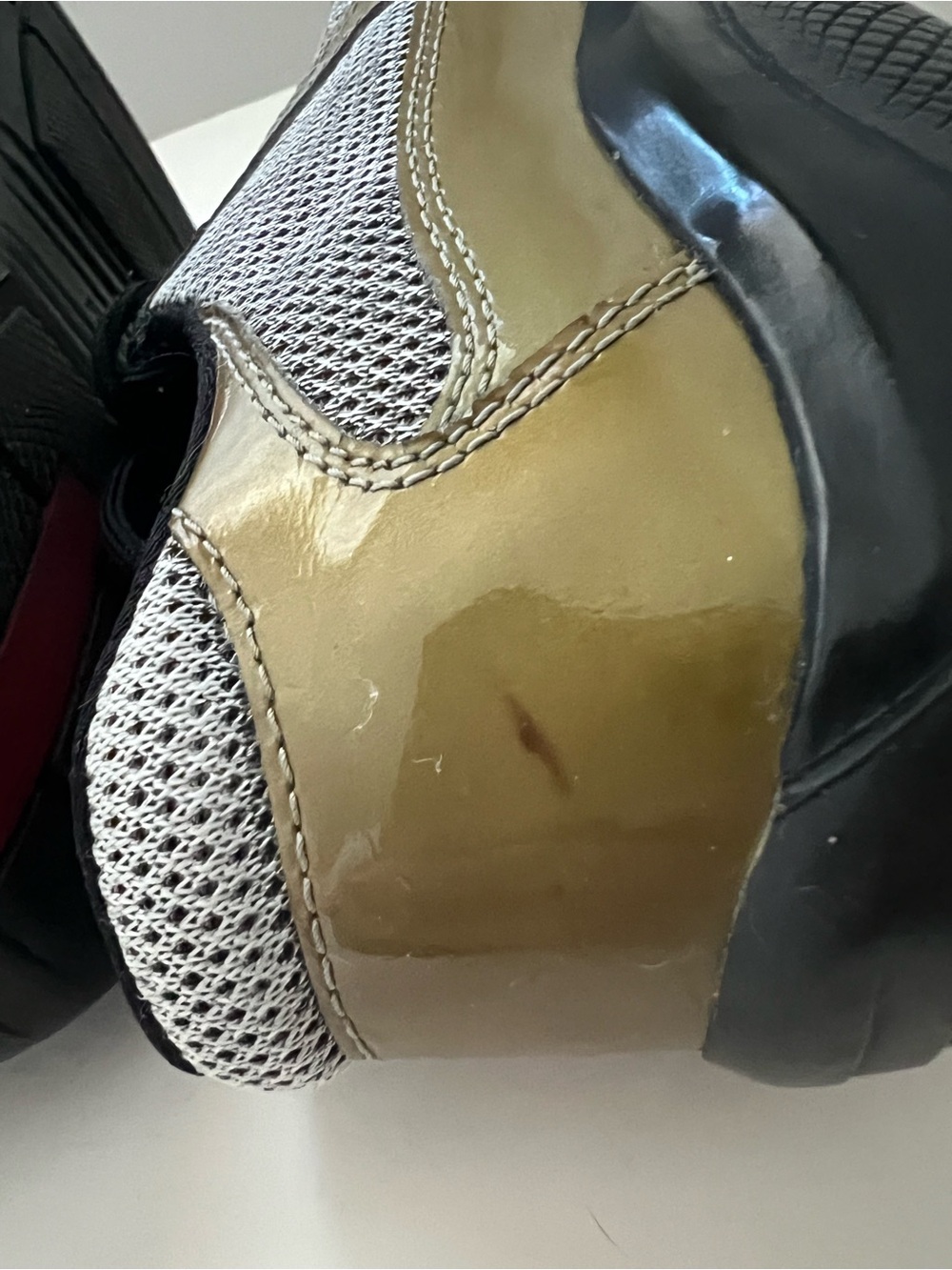 Prada Y2K vintage Leather & Mesh Sneakers - Picture 9 of 16
